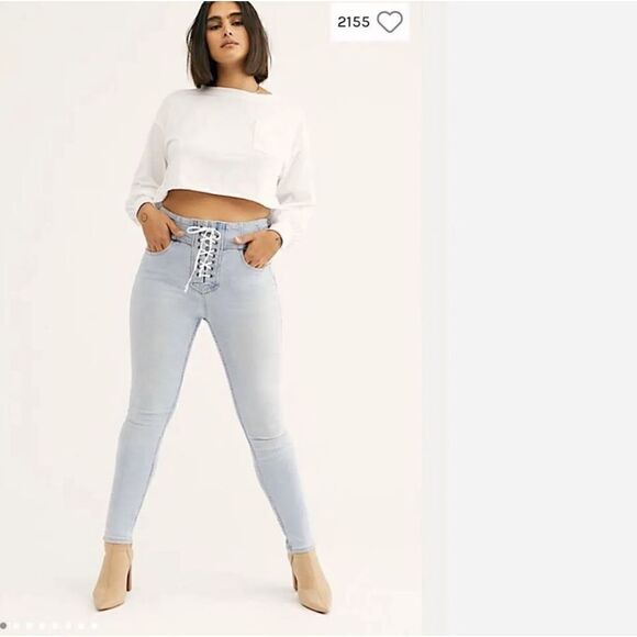 Free People CRVY High Rise Lace Up Skinny Jeans Size 26 Light Blue OB839226 - Picture 1 of 10